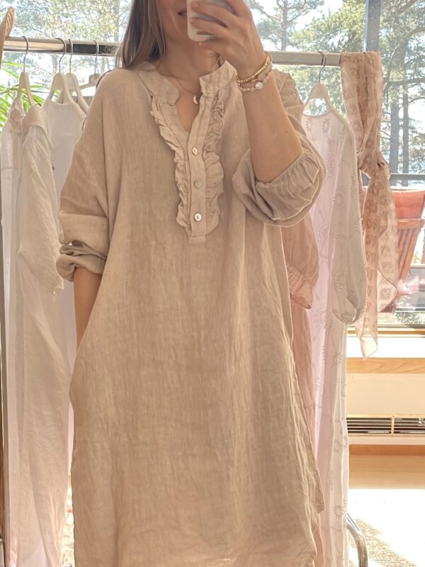 Peura collection Mina pellavamekko beige
