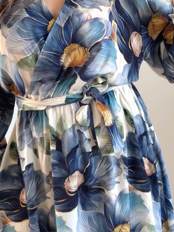 Peura. collection Lilia viskoosimekko sininen