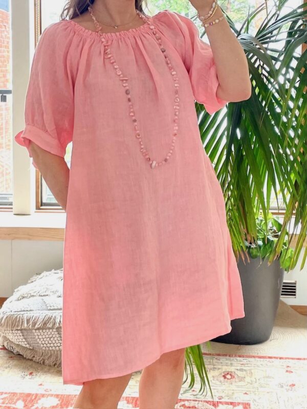 Peura collection. Sadelle pellavamekko pinkki